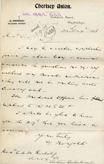 Large size image of Case 8455 4. Letter from Chertsey Union enclosing application form  24 August 1901
 page 1